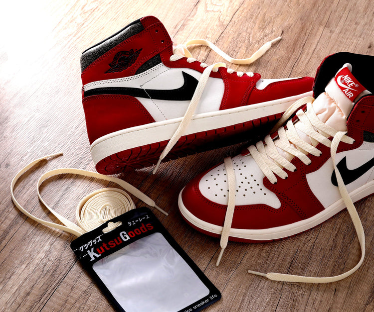 Air Force 1に使用されたベージュのフラットシューレース（靴紐）